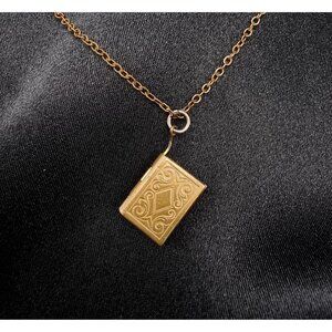 Antique (circa 1880–1915) Gold-Tone Book Locket Necklace With Ornate Detailing &